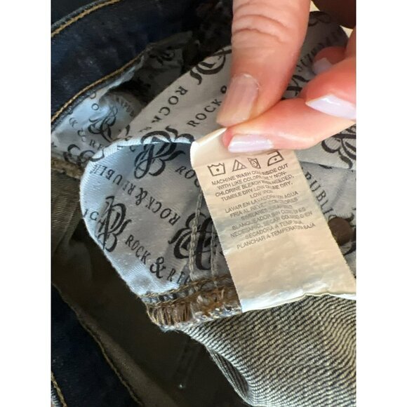 Rock & Republic Sz 4 Emo Style Skinny Jeans Medium Dark Wash EUC - Picture 9 of 9